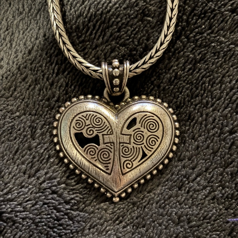 EUC- Brighton reversible heart/cross design Necklace